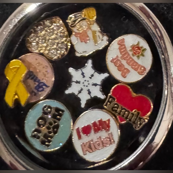 Locket heart necklace w charms - Picture 5 of 7